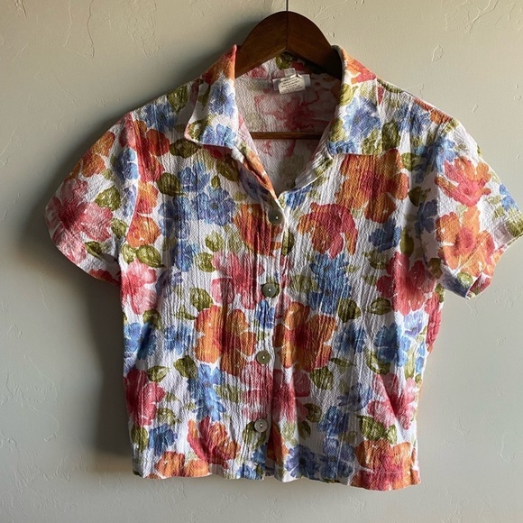 Hot Cotton Tops - Marc Ware - Hot Cotton Petite Floral button Up Crop